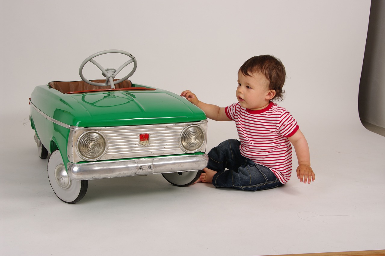 child toy car